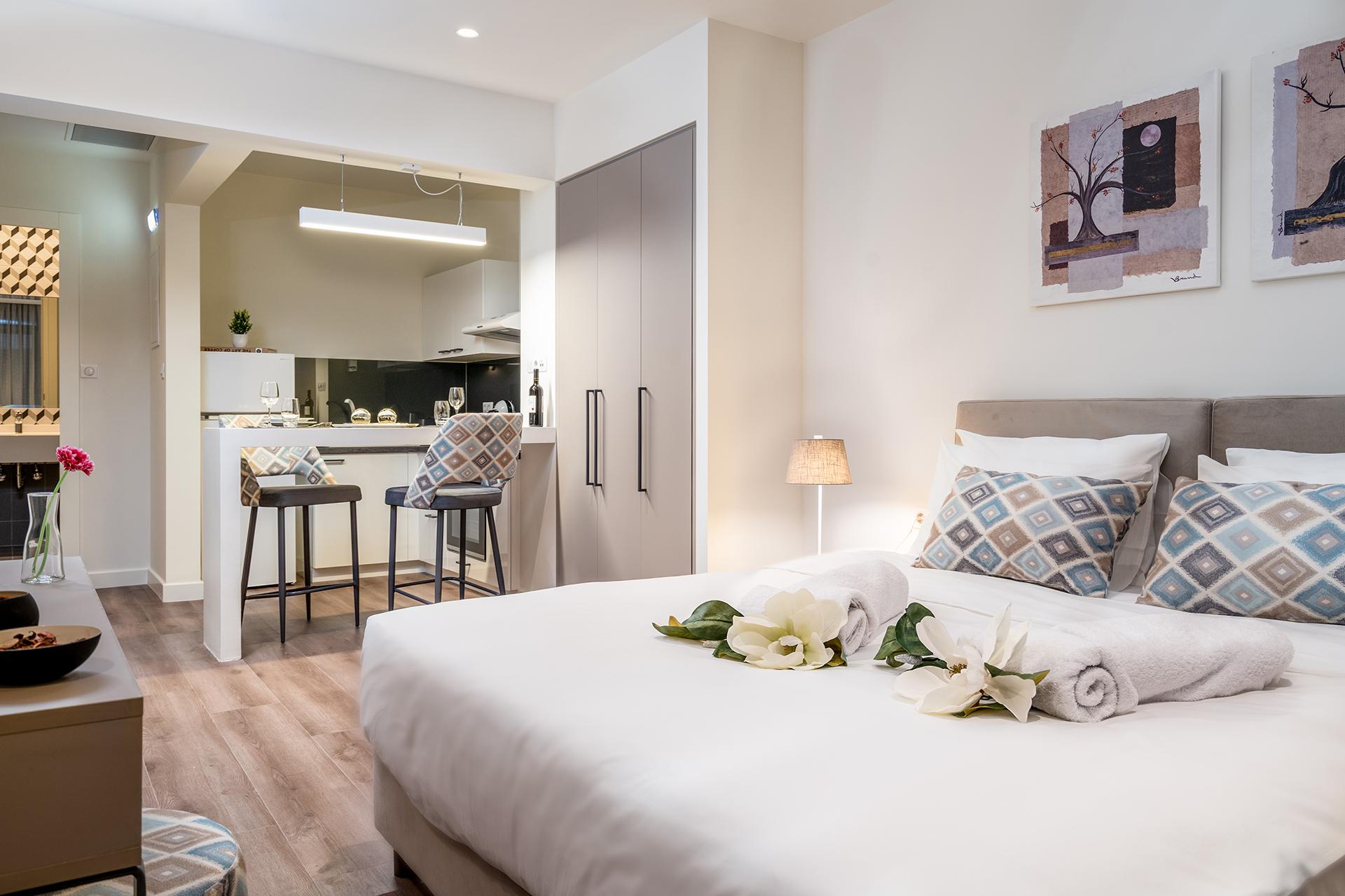 เออร์เบิน เนสต์ - สวีท แอนด์ อพาร์ตเมนต์ Aparthotel เอเธนส์ ภายนอก รูปภาพ